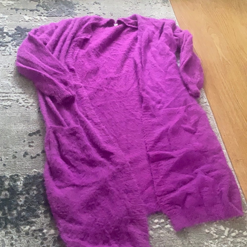 NWOT Vici collection fuzzy knit cardigan size M